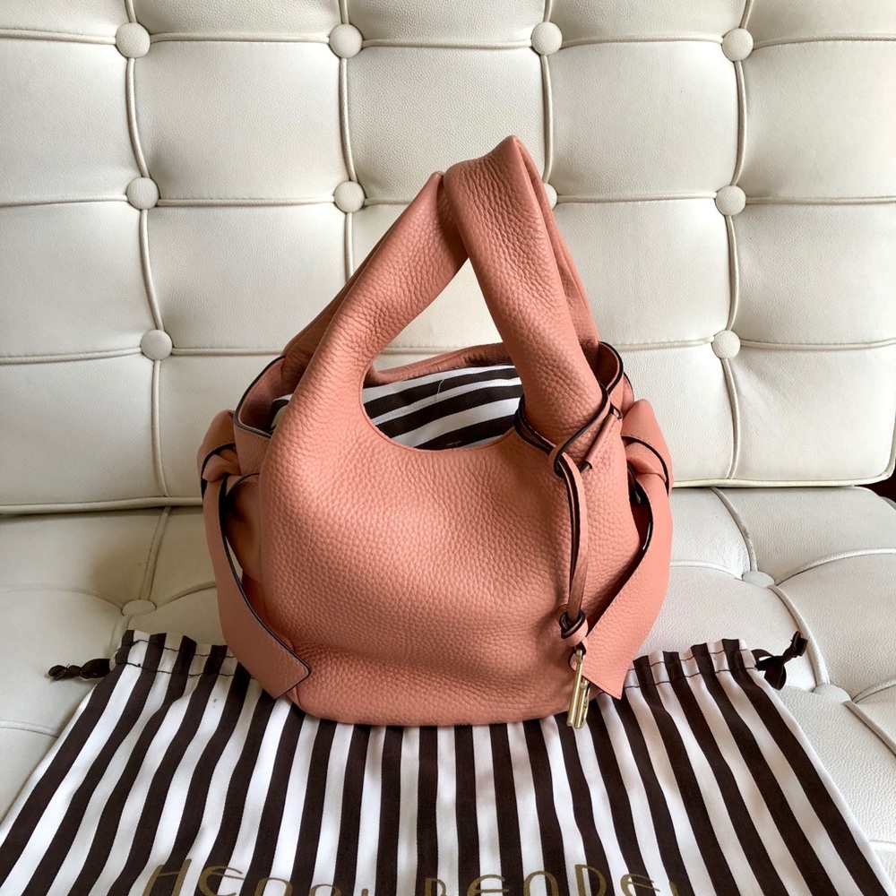 Henri Bendel